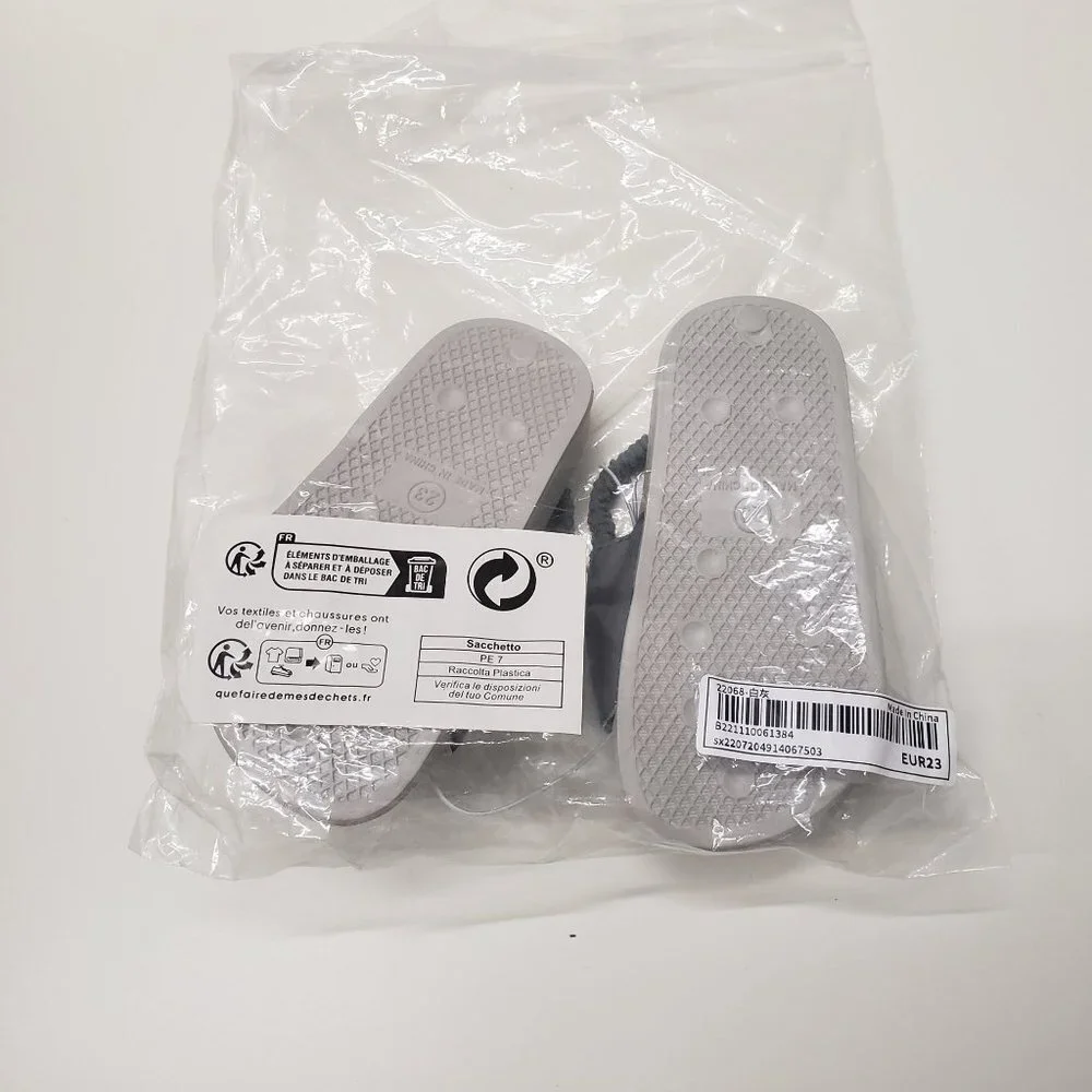 New Shein Boys Cartoon Baby Shark Print Slides in‎ Gray - Size EUR 23 (US 7.5)